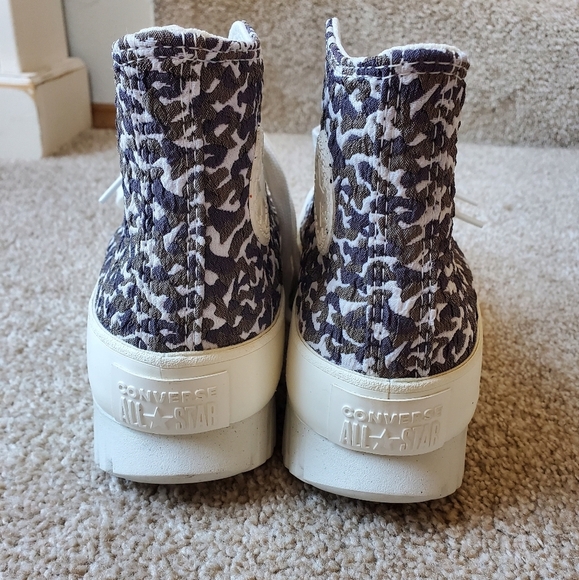 Converse All Star CTAS Lugged 2.0 Sand Dune womens size 5.5 - Picture 4 of 8